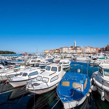 Otto Apartment With Sea View And Parking Rovinj Exterior foto