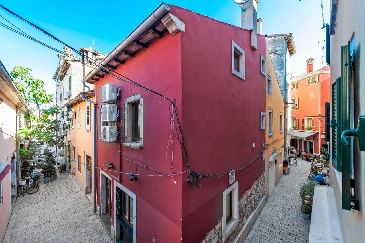 Otto Apartment With Sea View And Parking Rovinj Exterior foto